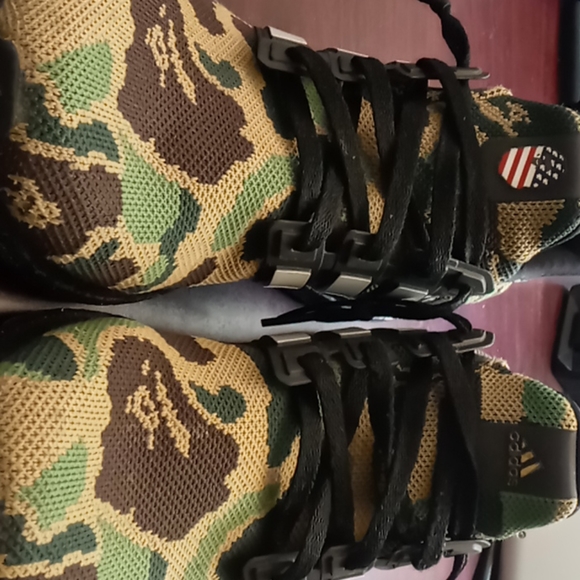 Adidas Ultraboost - Picture 9 of 12